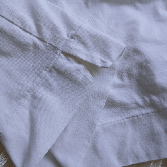 Murano Masterpiece Collection 'Boy  Blowing Bubble' Liquid Luxury T-shirt - Picture 5 of 10